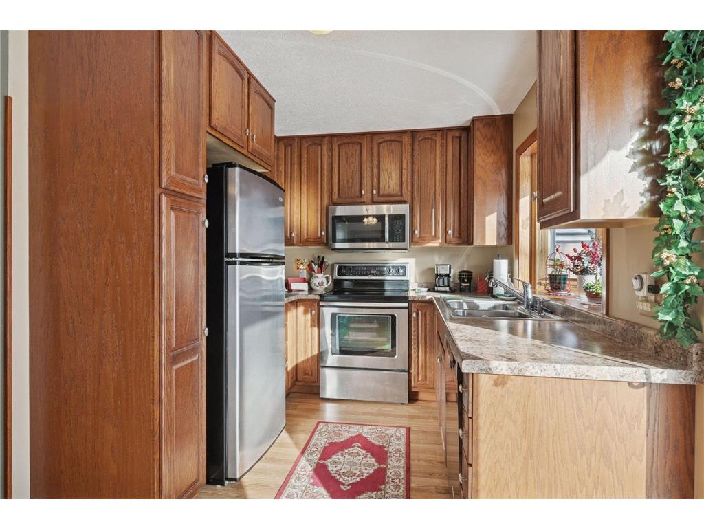 5832 Rhode Island Avenue N Crystal MN 55428 7035982 image7