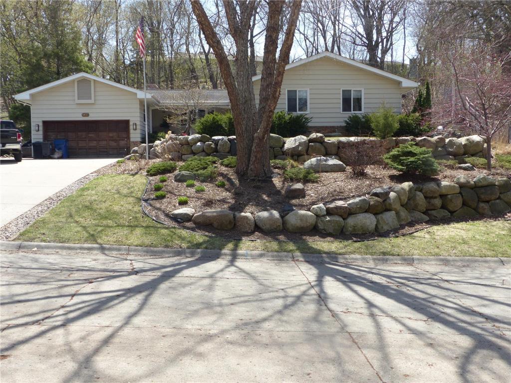 5833 Creek Valley Road Edina MN 55439 7028079 image1