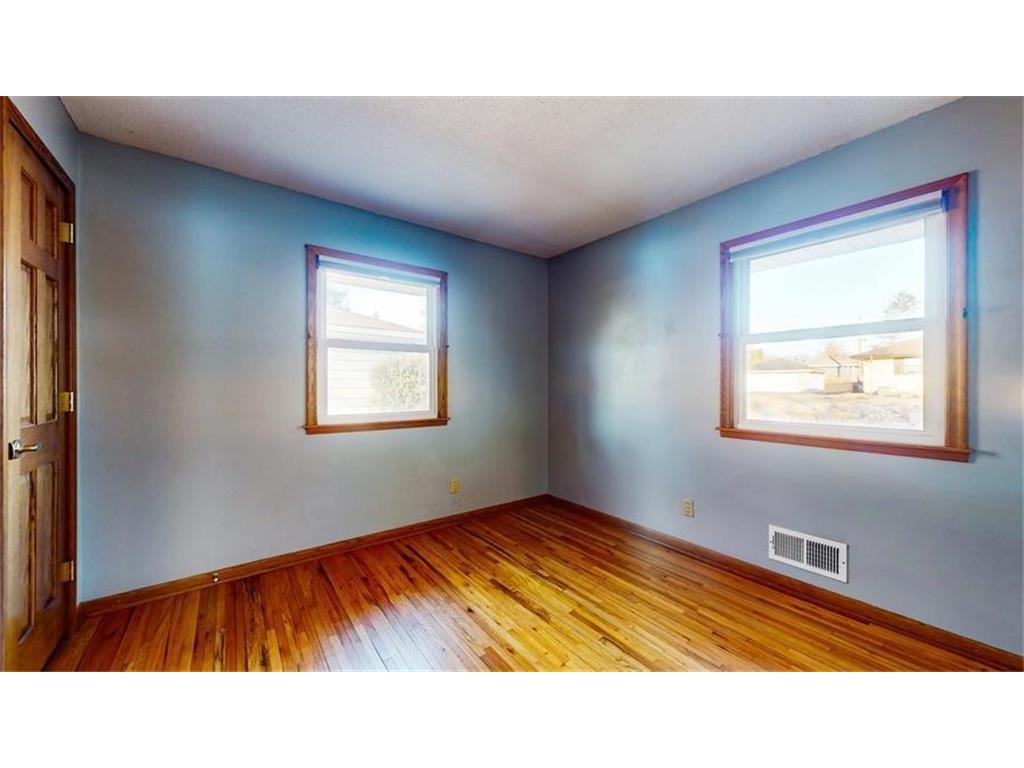 5833 Decatur Avenue N, New Hope, MN, 55428 MLS 6496650 Edina Realty