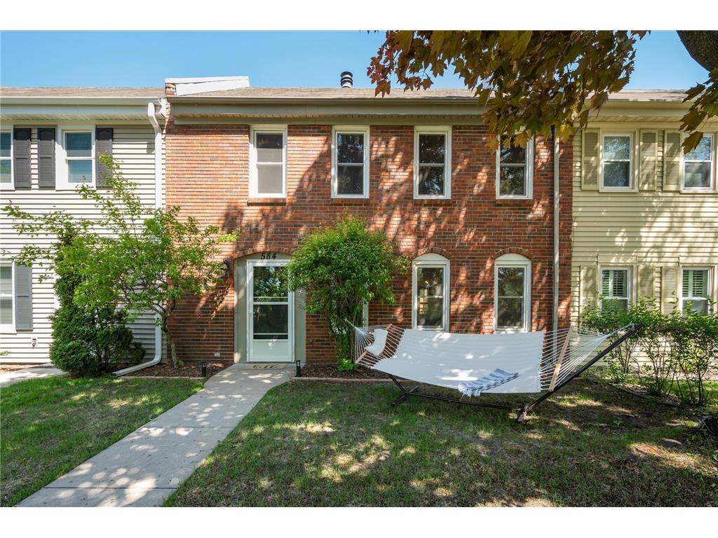 584 Maple Park Drive Mendota Heights MN 55118 6400791 image1