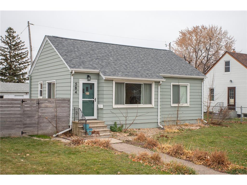 584 Pelham Boulevard Saint Paul MN 55104 7018085 image1