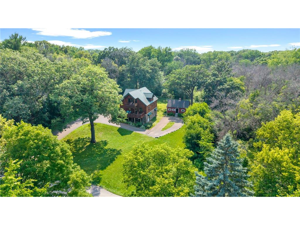 5840 Christmas Lake Road Shorewood MN 55331 - Christmas 7103645 image2