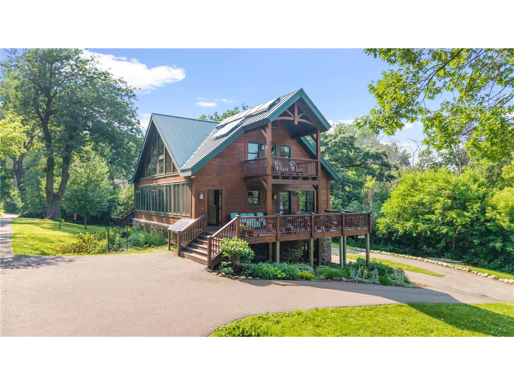 5840 Christmas Lake Road Shorewood MN 55331 - Christmas 7103645 image3