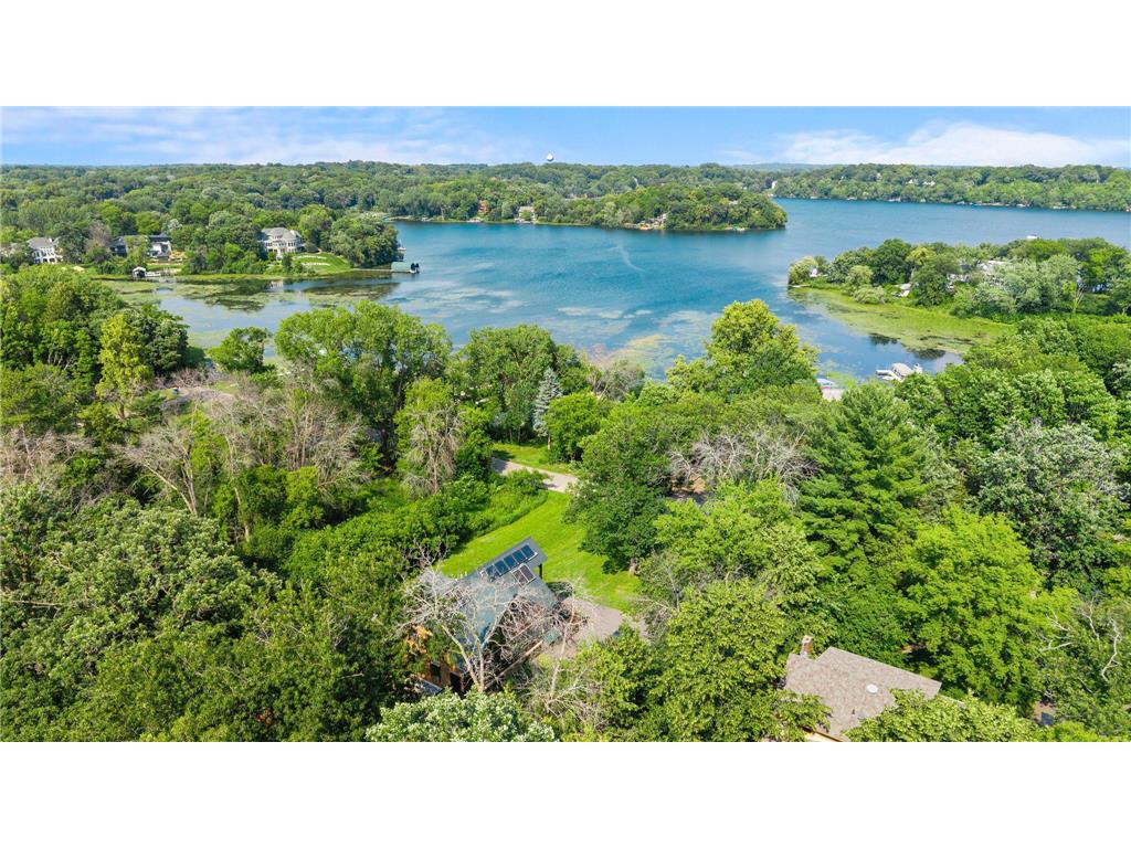 5840 Christmas Lake Road Shorewood MN 55331 - Christmas 7103645 image69