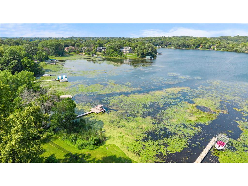 5840 Christmas Lake Road Shorewood MN 55331 - Christmas 7103645 image70