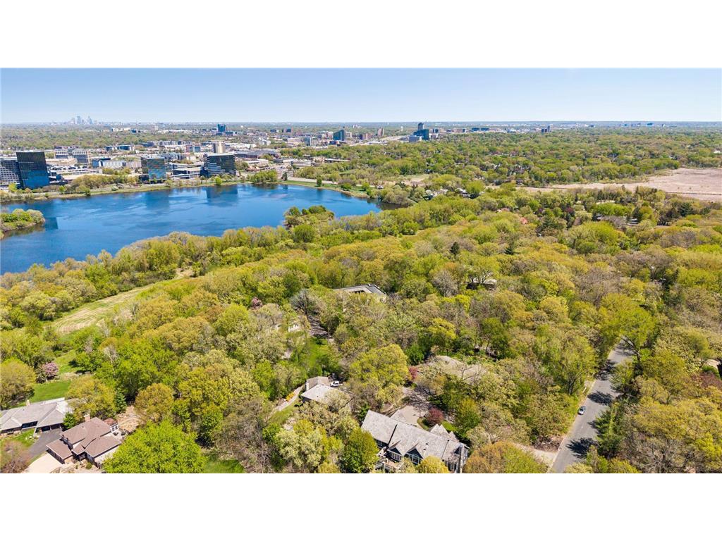 5840 Mount Normandale Drive Bloomington MN 55437 - Normandale 7064071 image15