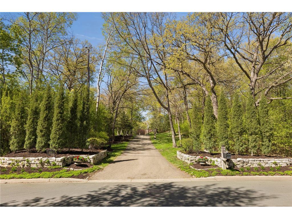 5840 Mount Normandale Drive Bloomington MN 55437 - Normandale 7064071 image21