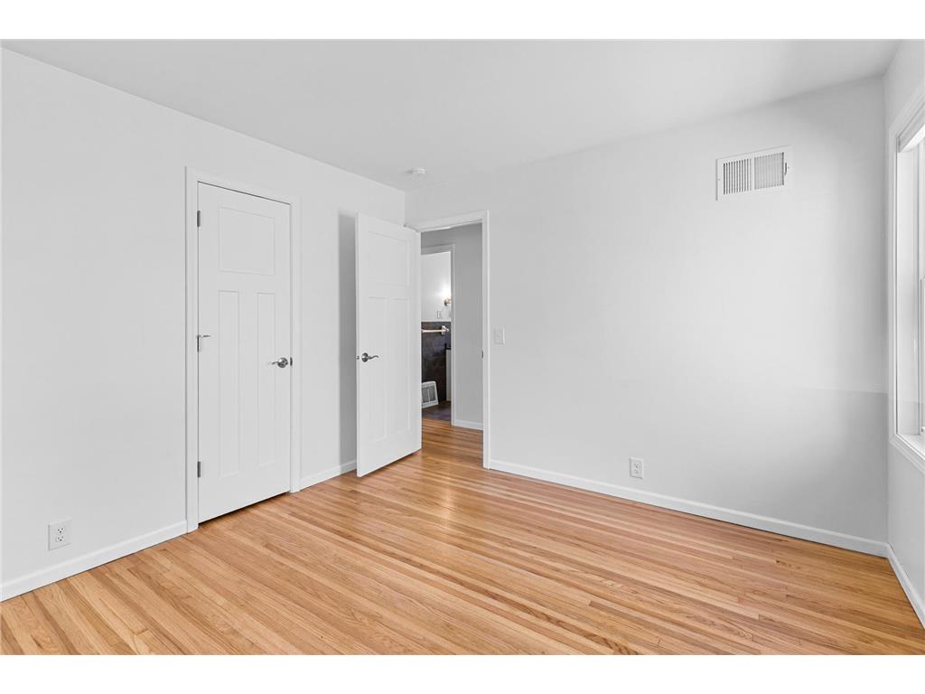 5840 Russell Avenue S Minneapolis MN 55410 7078531 image18