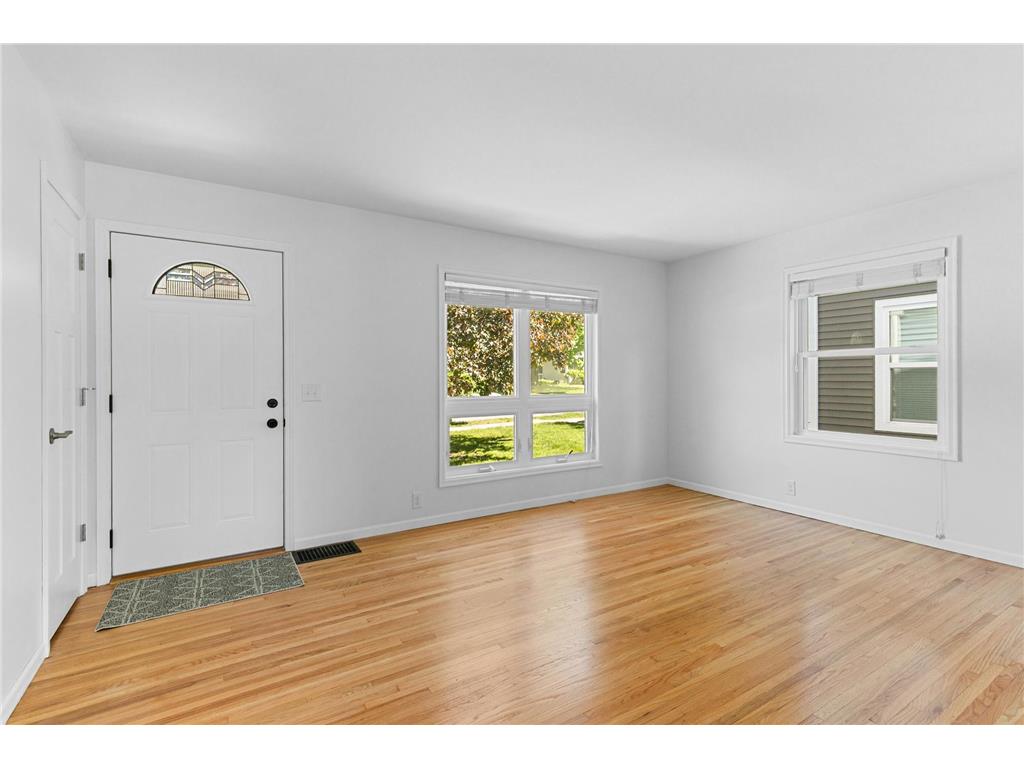 5840 Russell Avenue S Minneapolis MN 55410 7078531 image4