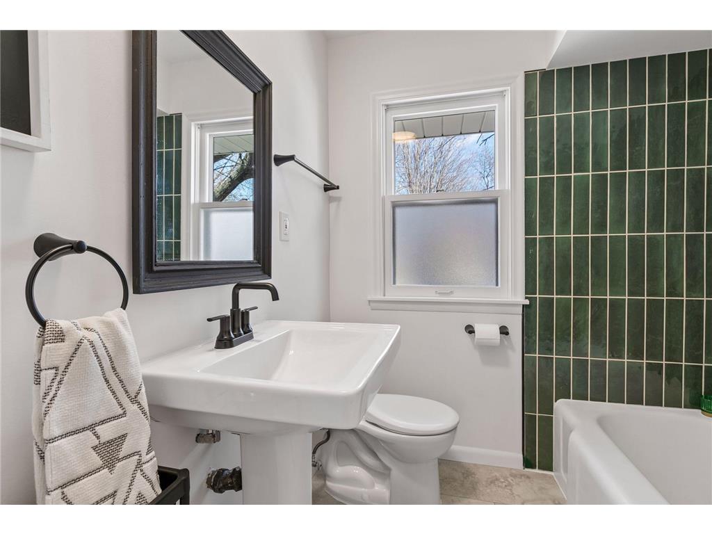 5841 11th Avenue S Minneapolis MN 55417 7043541 image16