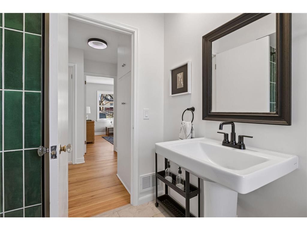 5841 11th Avenue S Minneapolis MN 55417 7043541 image17