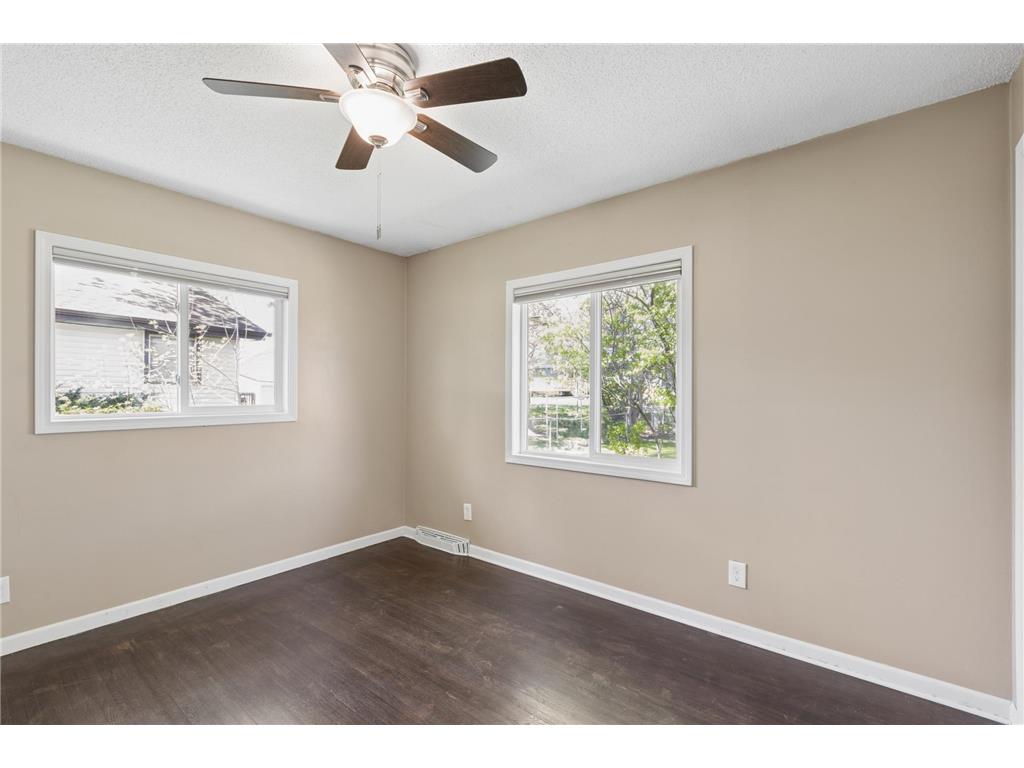 5841 Boone Avenue N New Hope MN 55428 7088619 image18