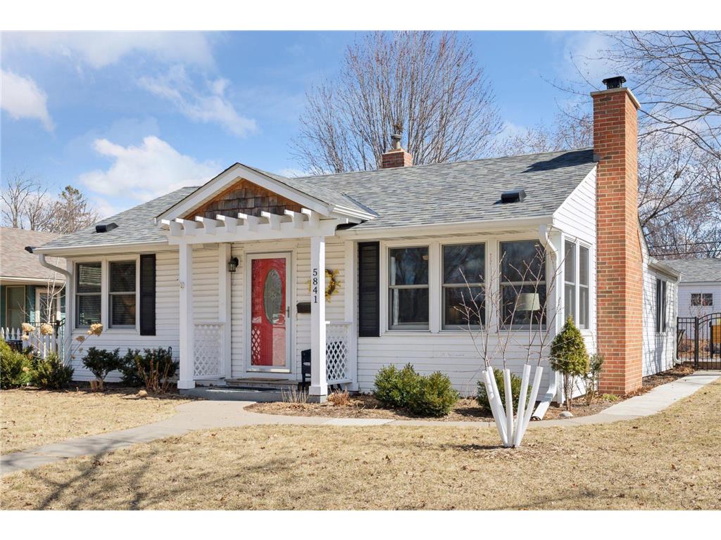 5841 Queen Avenue S Minneapolis MN 55410 6692847 image1