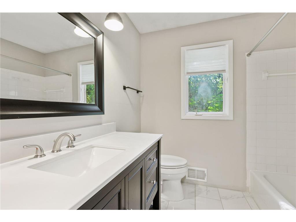 5841 Winnetka Avenue N New Hope MN 55428 6787752 image25