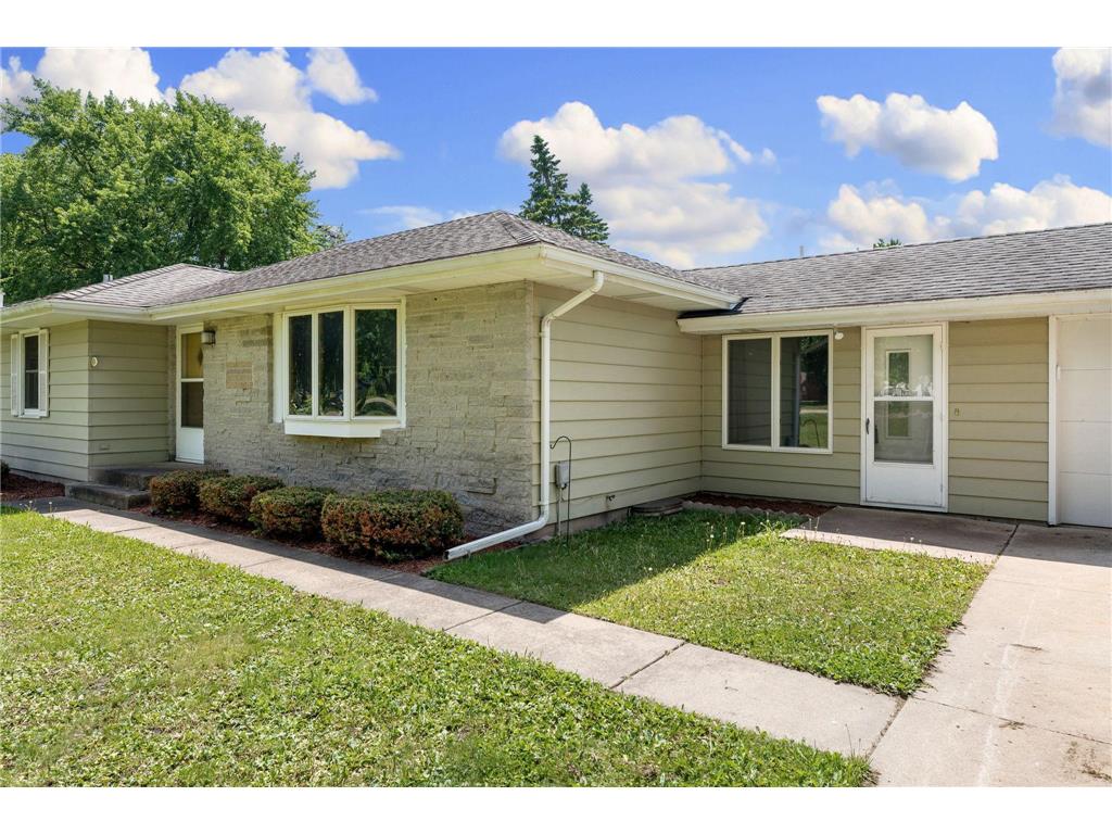58413 220th Street Austin MN 55912 7083465 image5