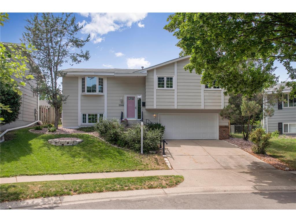 5844 Thomas Avenue S, Minneapolis, MN 55410 MLS 6383919 Edina Realty