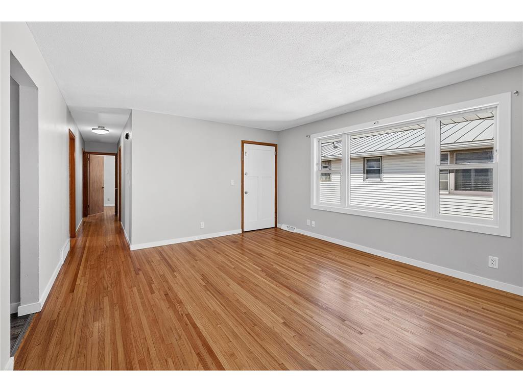5844 Washburn Avenue S Minneapolis MN 55410 7001936 image5