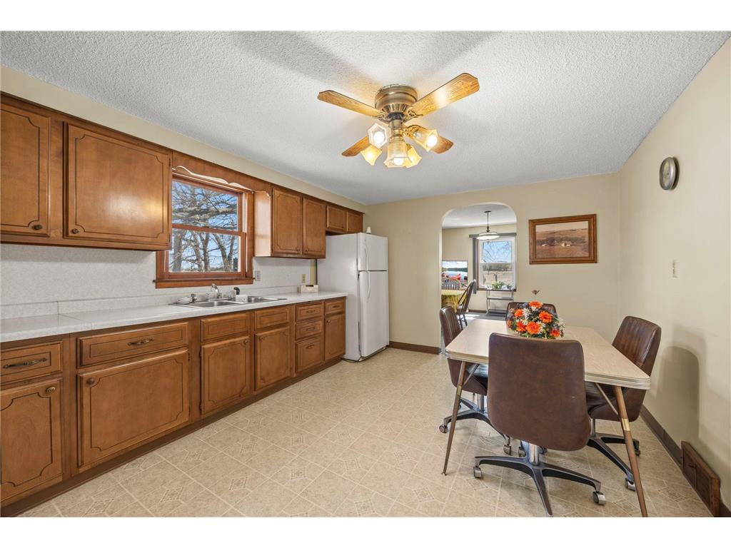 58446 150th Street Litchfield MN 55355 7057504 image16