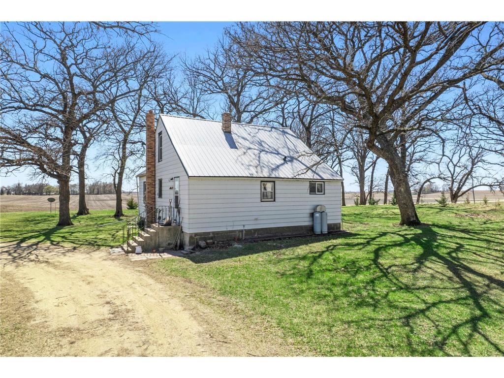 58446 150th Street Litchfield MN 55355 7057504 image63