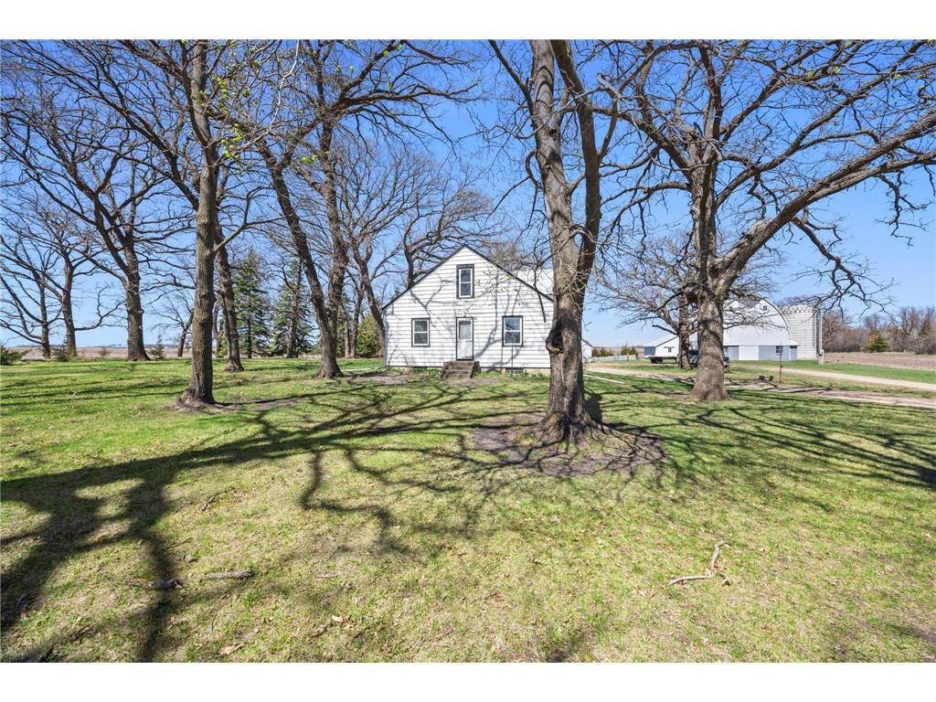 58446 150th Street Litchfield MN 55355 7057504 image80