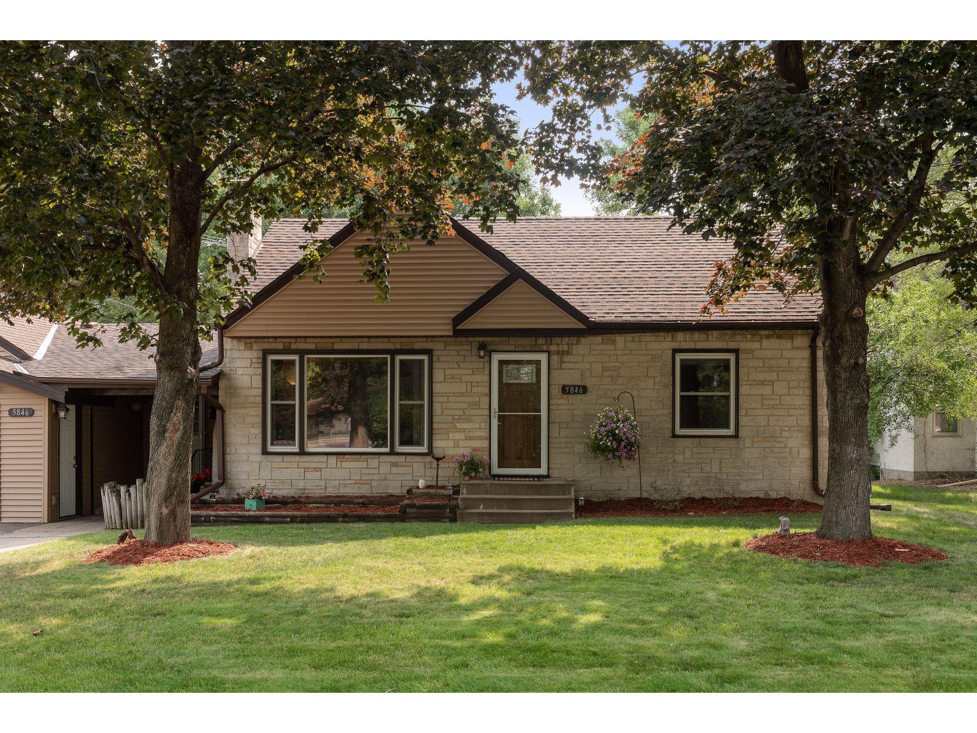 5846 W Broadway Avenue, Crystal, MN 55428 MLS 6030626 Edina Realty