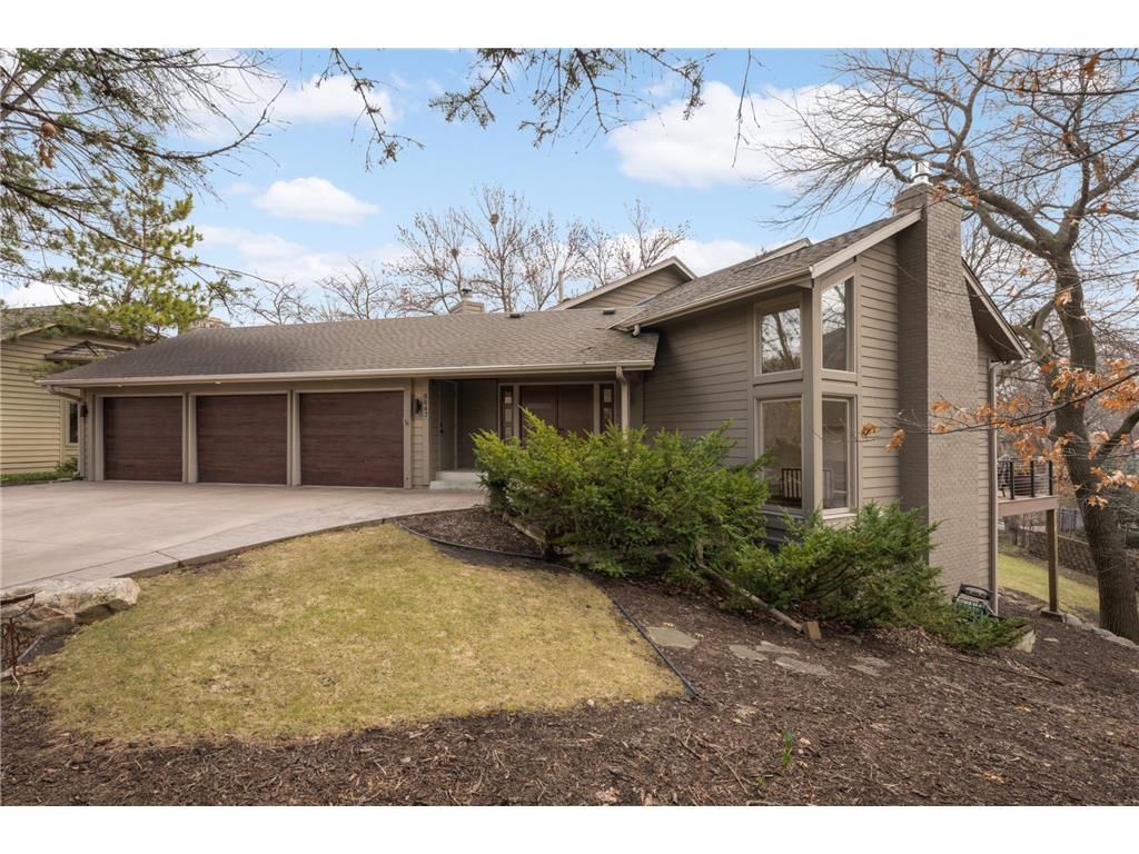 5847 Long Brake Trail Edina MN 55439 7050603 image1