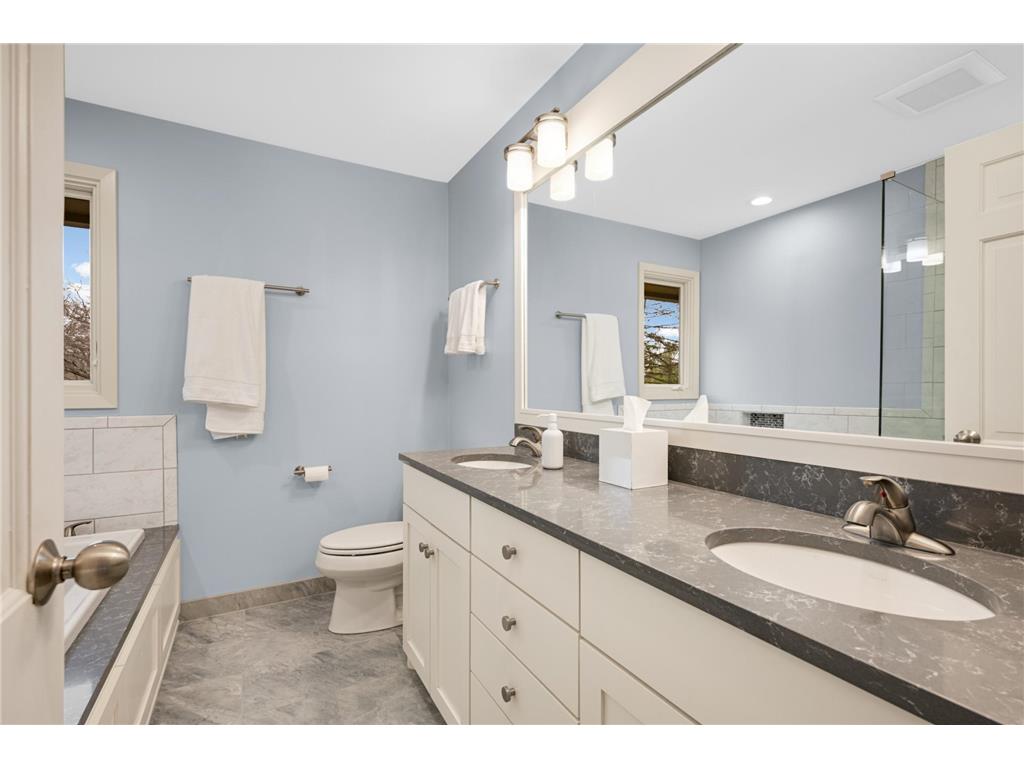 5847 Long Brake Trail Edina MN 55439 7050603 image37