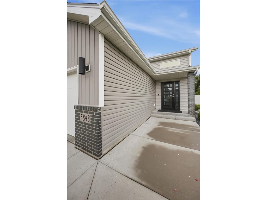 5848 Deb Drive W West Fargo ND 58078 7102995 image2
