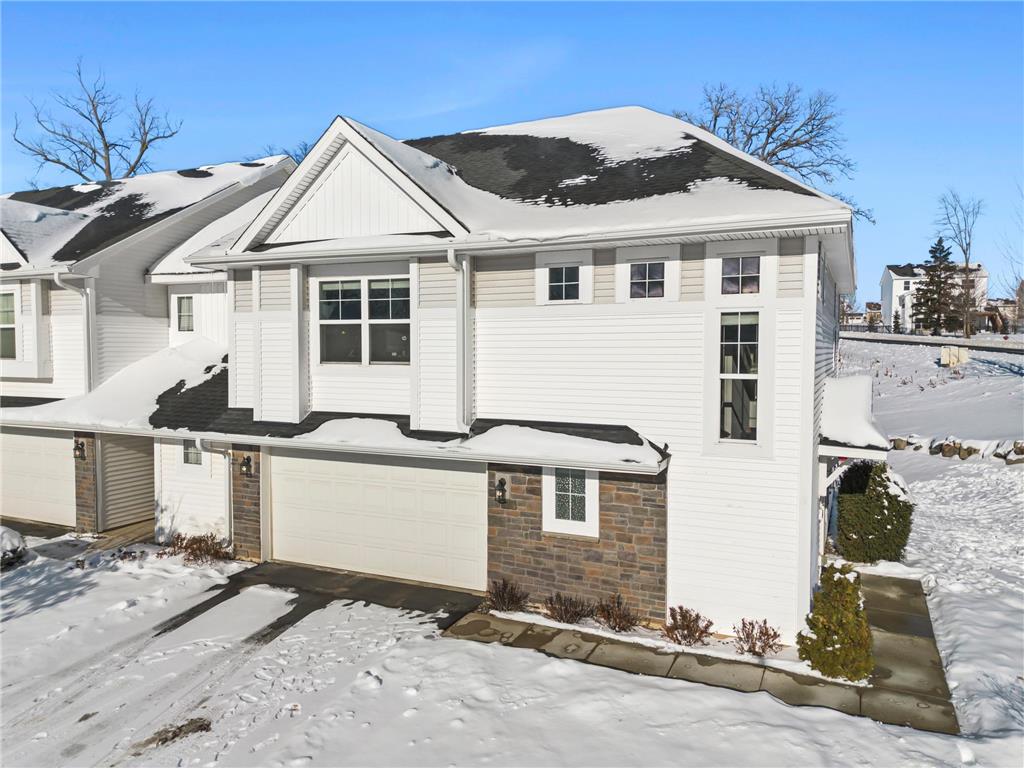 5848 Moonlight Way NE Prior Lake MN 55372 7003930 image1