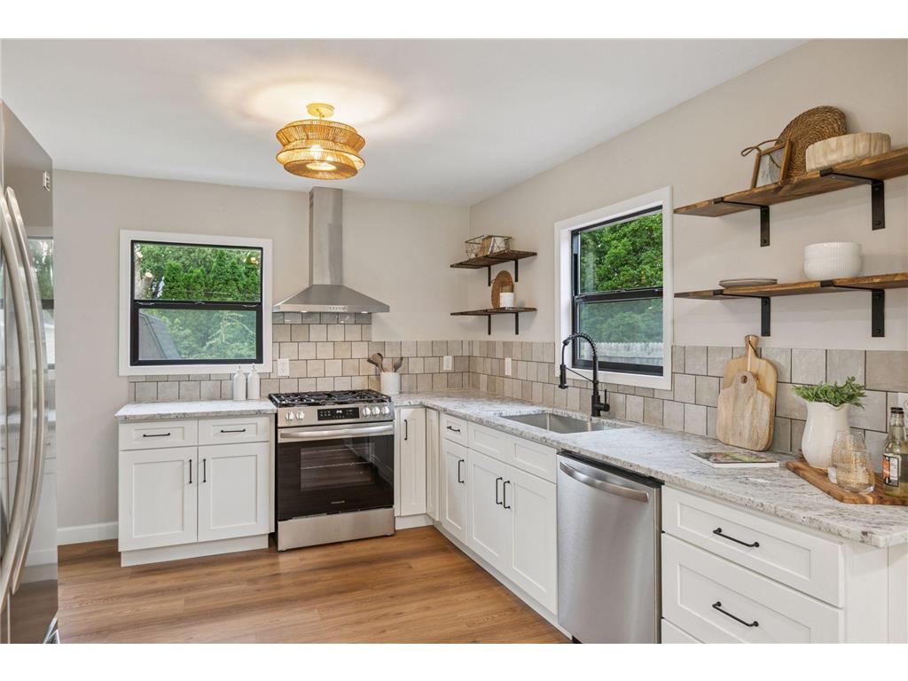 5848 Quebec Avenue N Crystal MN 55428 6786657 image1