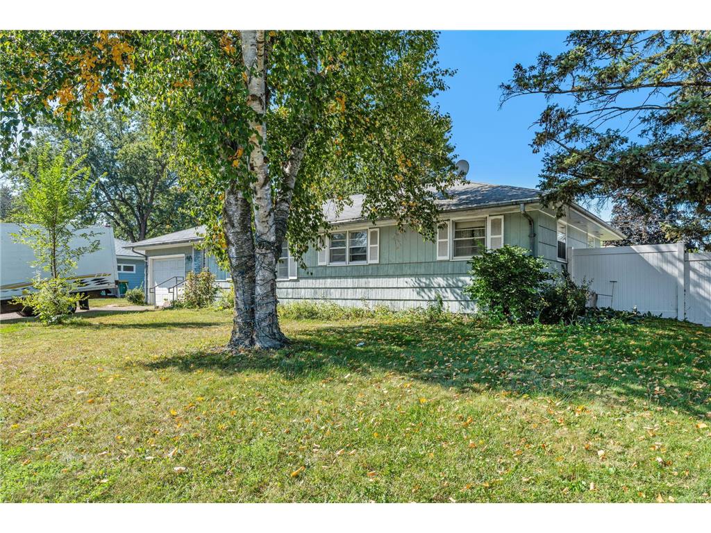 5849 Boone Avenue N New Hope MN 55428 7021556 image1