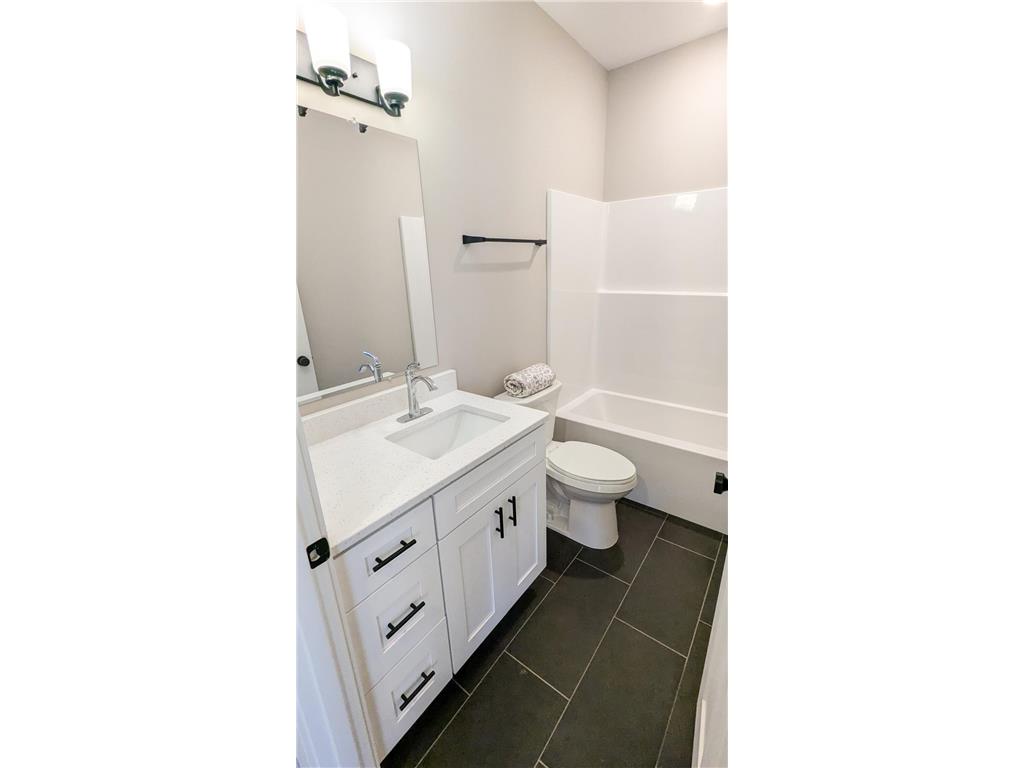 585 Cedar Drive Lake City MN 55041 6776357 image13