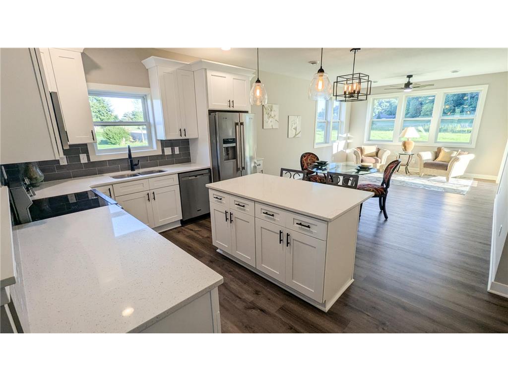 585 Cedar Drive Lake City MN 55041 6776357 image8