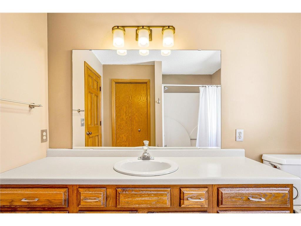 585 High Ridge Circle Mendota Heights MN 55118 6784178 image35