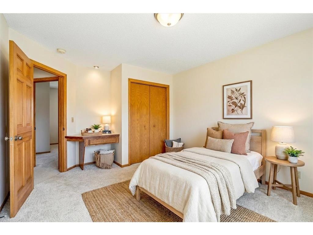585 High Ridge Circle Mendota Heights MN 55118 6784178 image38