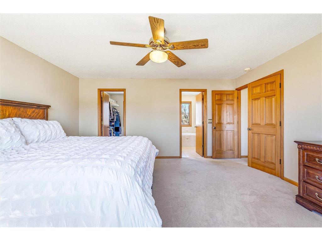 585 High Ridge Circle Mendota Heights MN 55118 6784178 image44