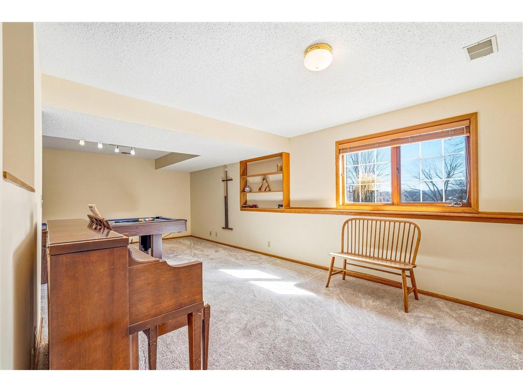 585 High Ridge Circle Mendota Heights MN 55118 6784178 image49