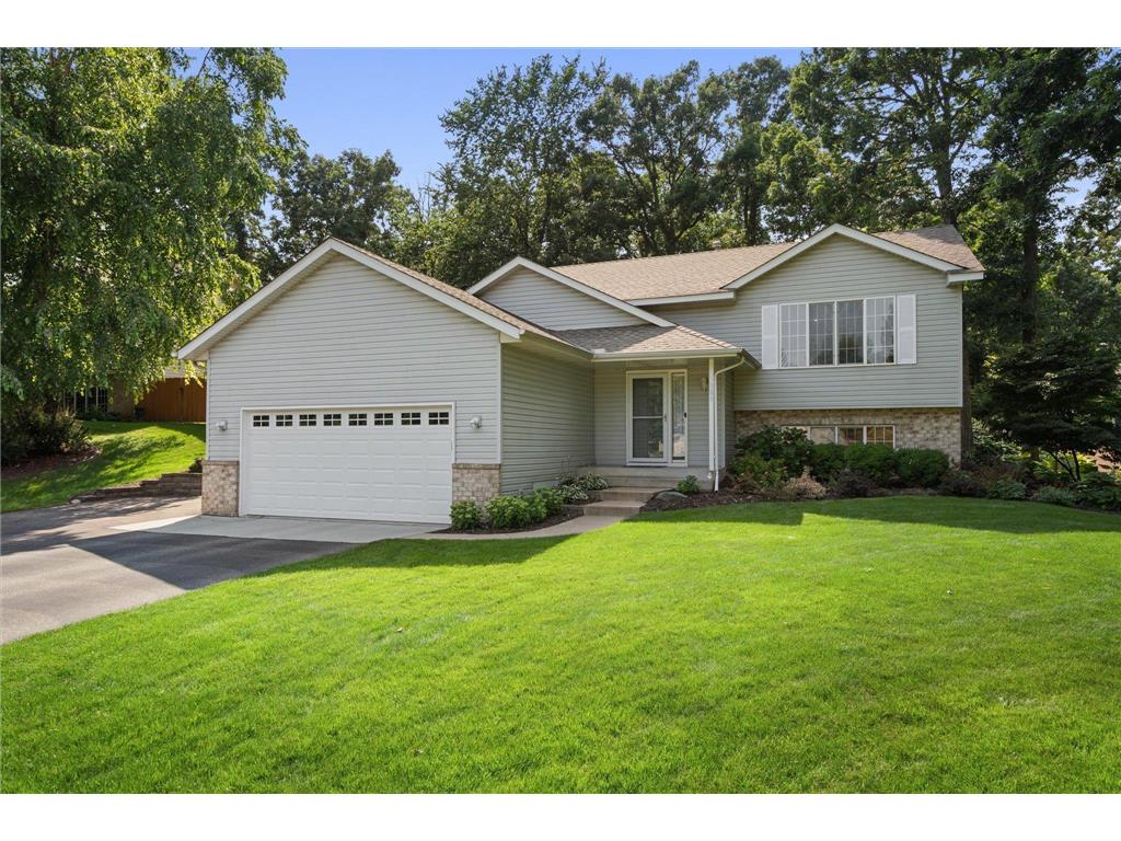 585 Mcknight Road S Saint Paul MN 55119 6578263 image1