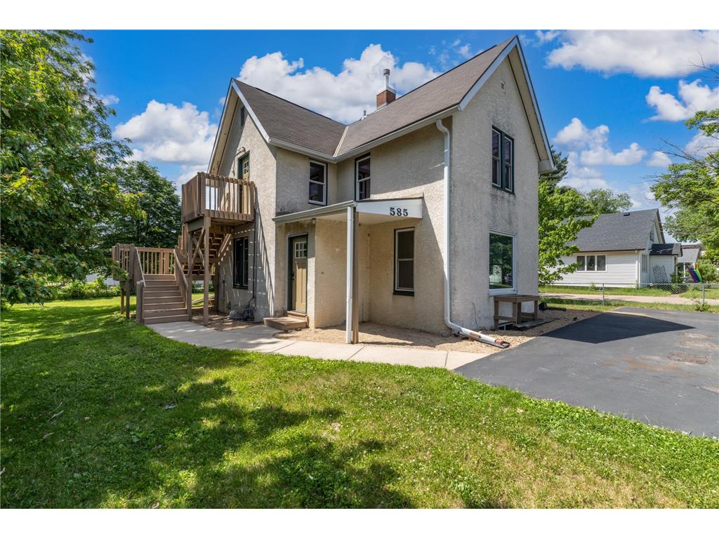 585 S Wasson Lane River Falls WI 54022 7090018 image1
