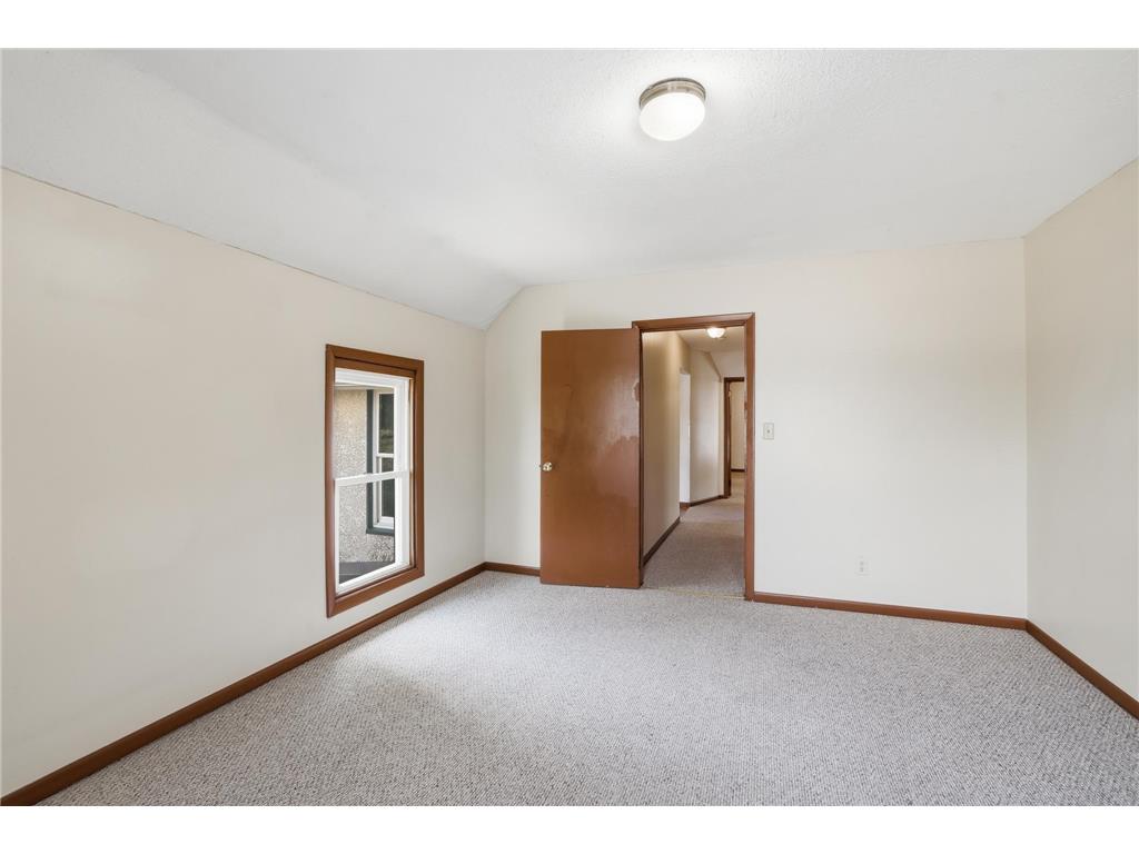 585 S Wasson Lane River Falls WI 54022 7090018 image22