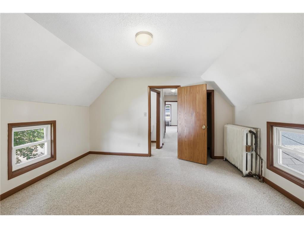 585 S Wasson Lane River Falls WI 54022 7090018 image24