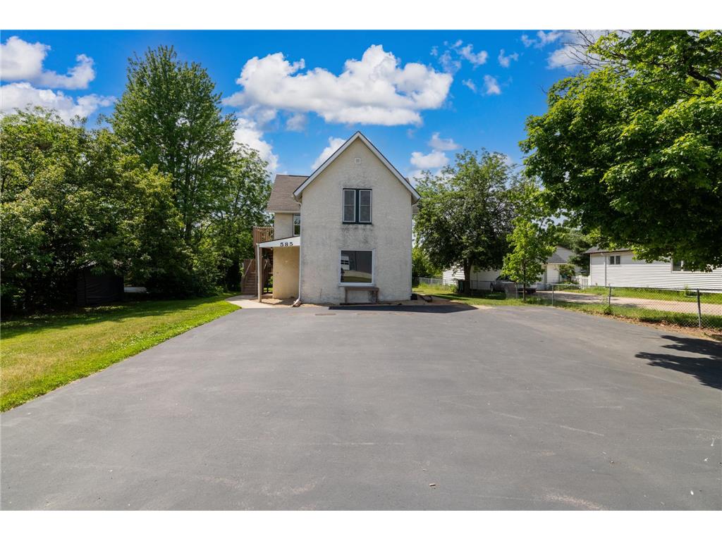 585 S Wasson Lane River Falls WI 54022 7090018 image30