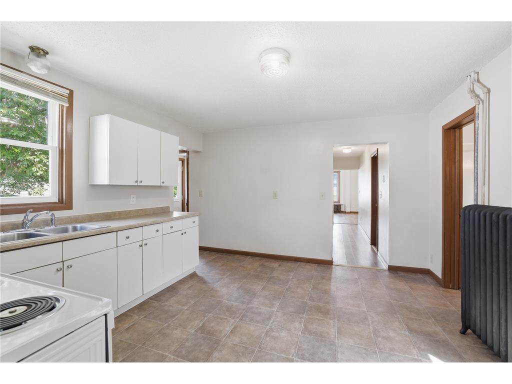 585 S Wasson Lane River Falls WI 54022 7090018 image8
