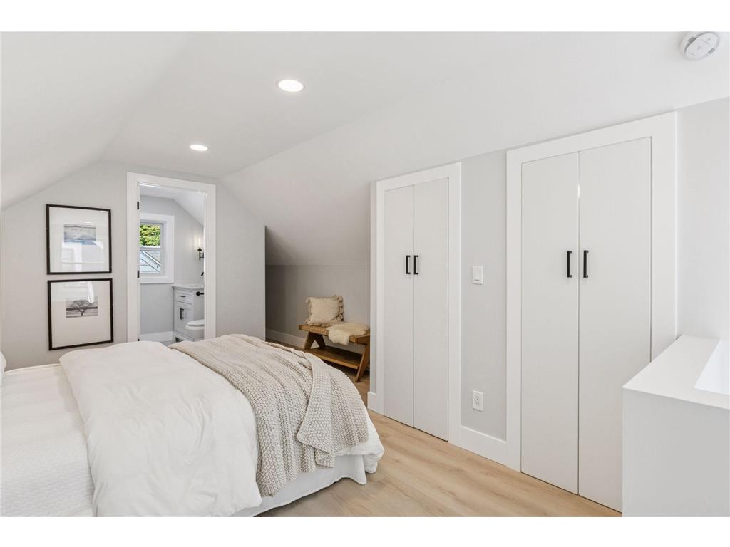 5853 Sheridan Avenue S Minneapolis MN 55410 7037739 image18