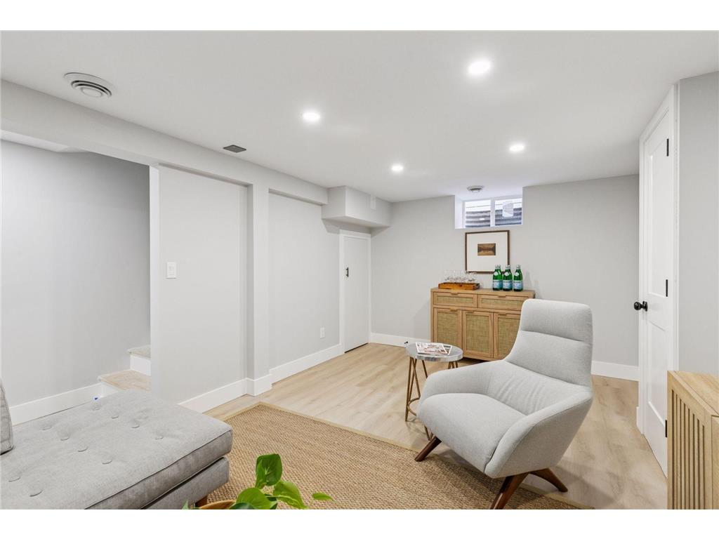 5853 Sheridan Avenue S Minneapolis MN 55410 7037739 image20