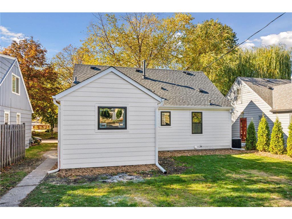 5853 Sheridan Avenue S Minneapolis MN 55410 7037739 image24