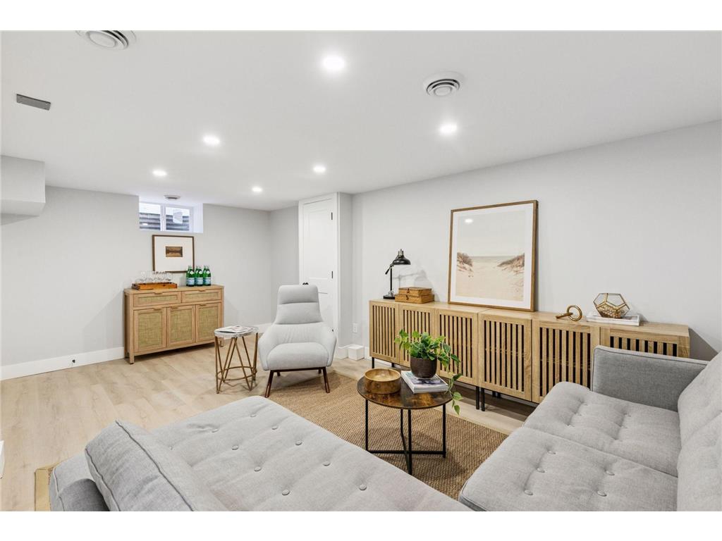 5853 Sheridan Avenue S Minneapolis MN 55410 7037739 image36