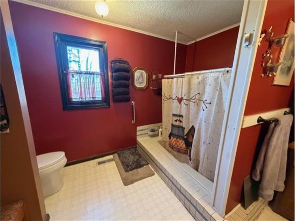 58533 243 Street Litchfield MN 55355 7048242 image11