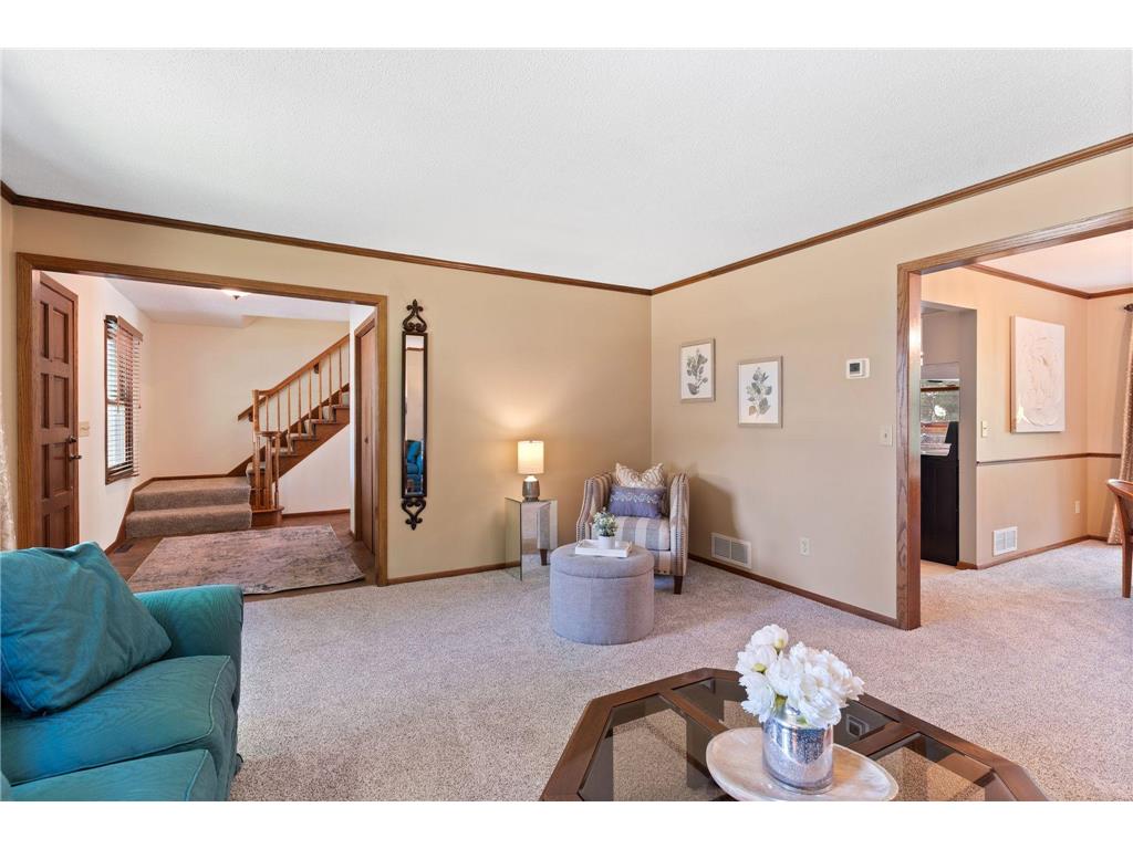 5855 Arthur Street NE Fridley MN 55432 7061936 image2