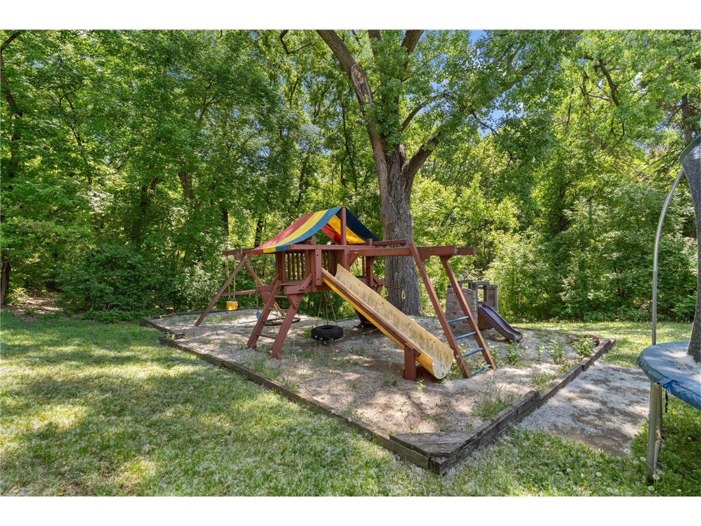 5855 Arthur Street NE Fridley MN 55432 7061936 image32